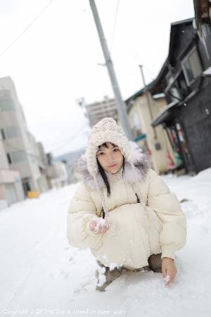 惊！女友的新妈妈究竟是何身份？背后真相令人咋舌！